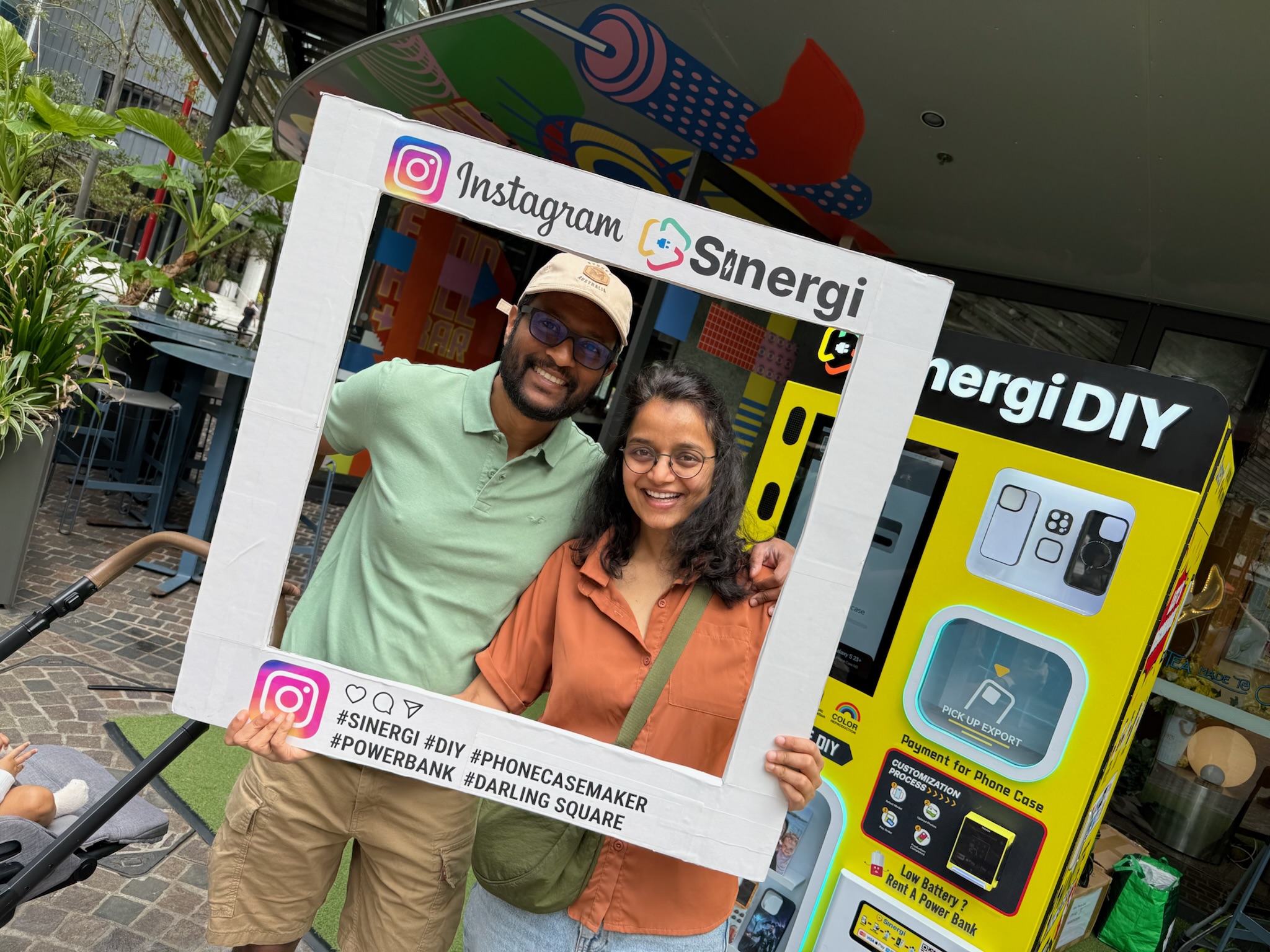 Phone case maker station